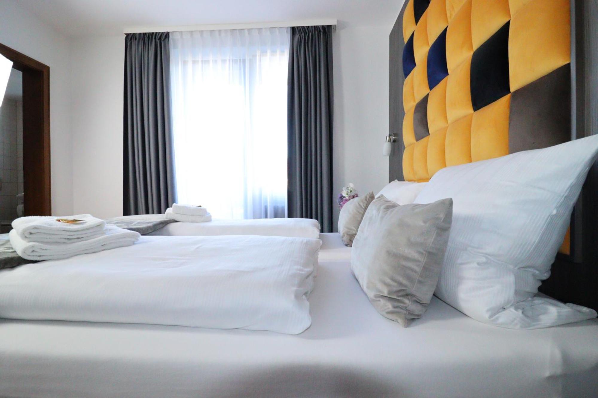 באד ברגזברן Hotel Kurparkblick מראה חיצוני תמונה